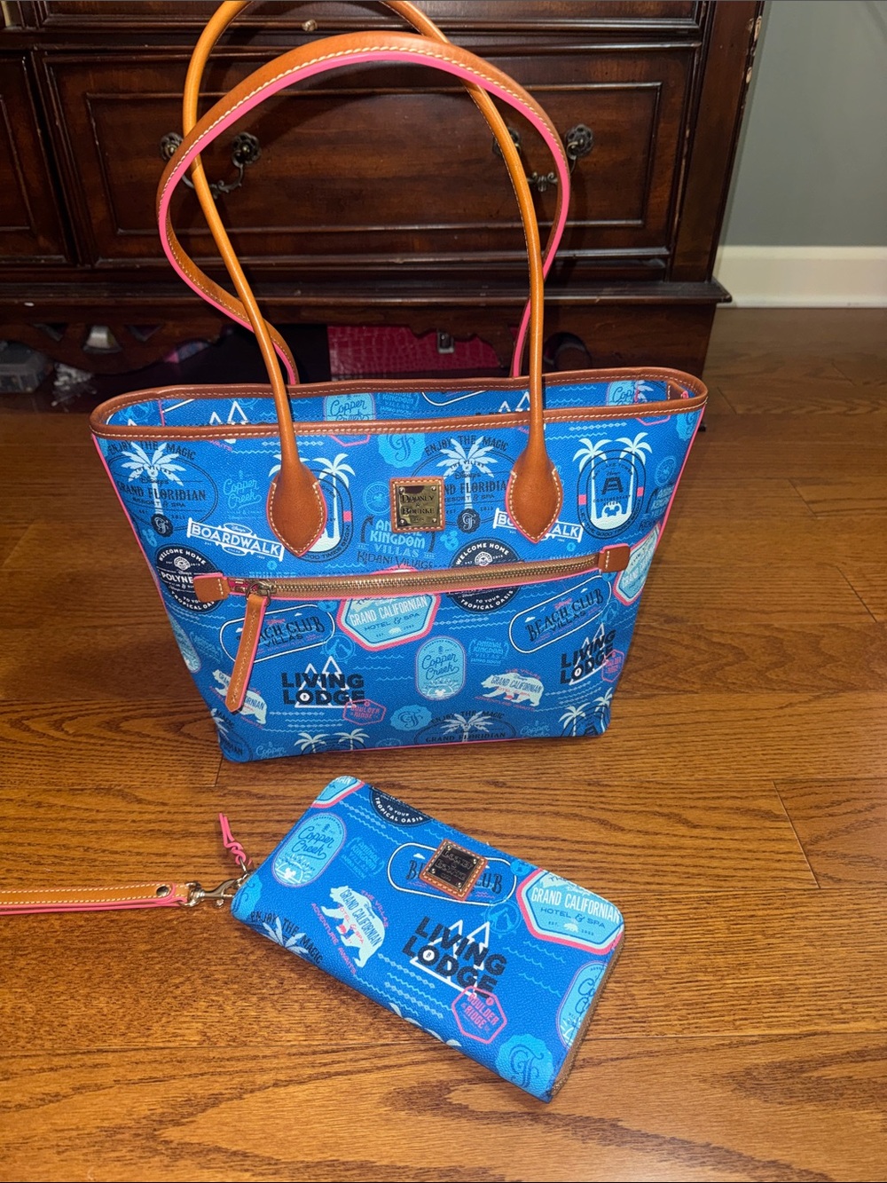 Disney Vacation Club Dooney & Bourke Blue Tote and Matching Wristlet